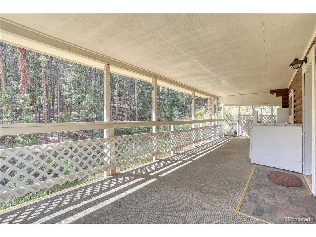 Photo of 25038 Red Cloud Dr