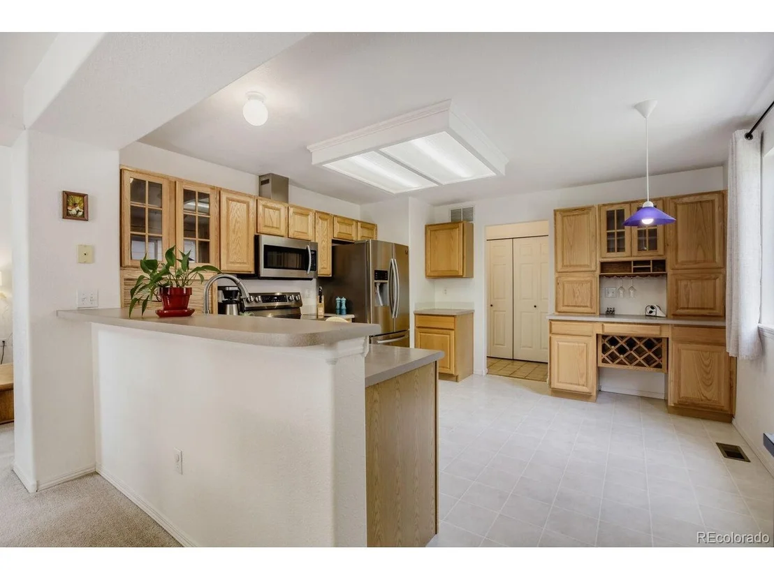 Photo of 1355 Carnation Cir