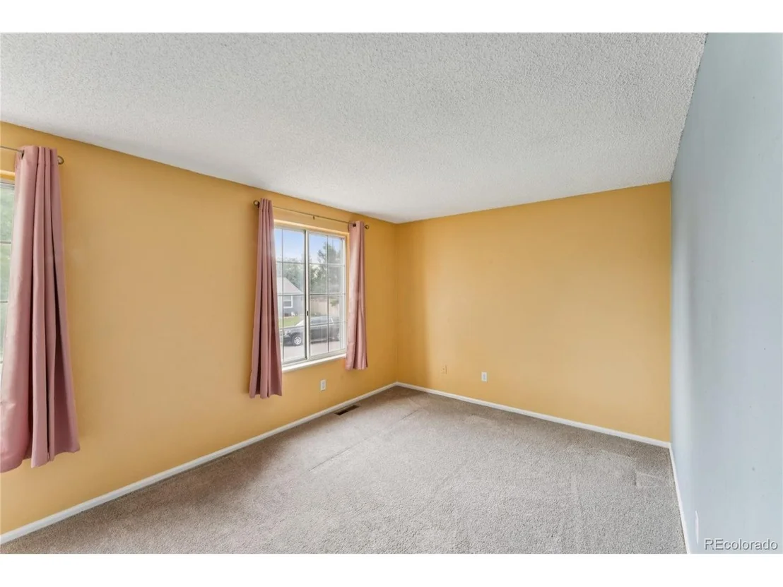 Photo of 17156 E Progress Cir N