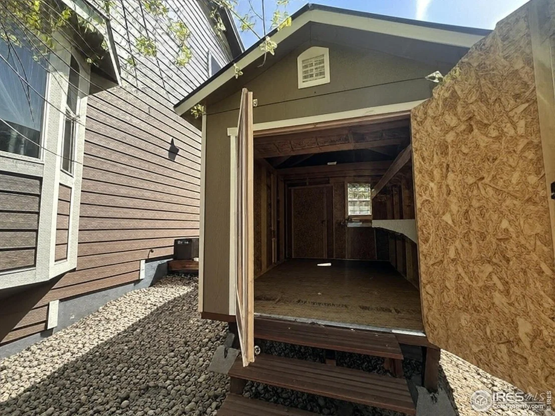 Photo of 419 Clark St