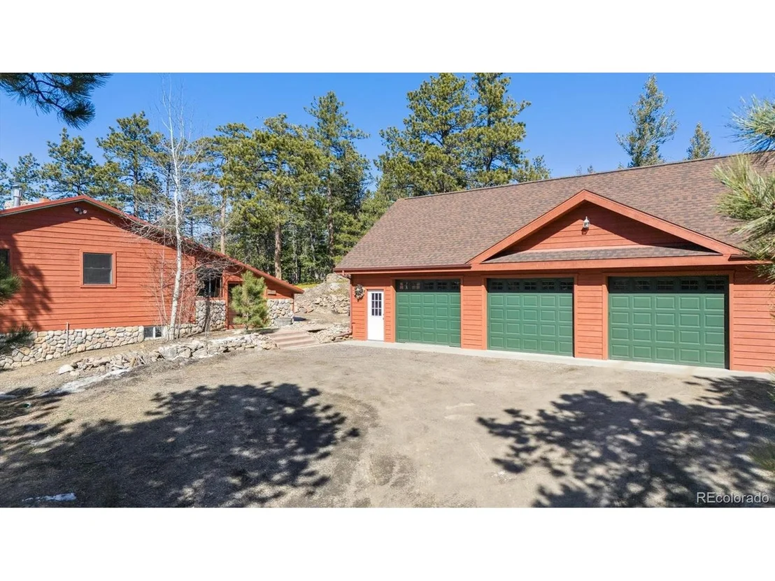 Photo of 21345 Cliffwoods Trl