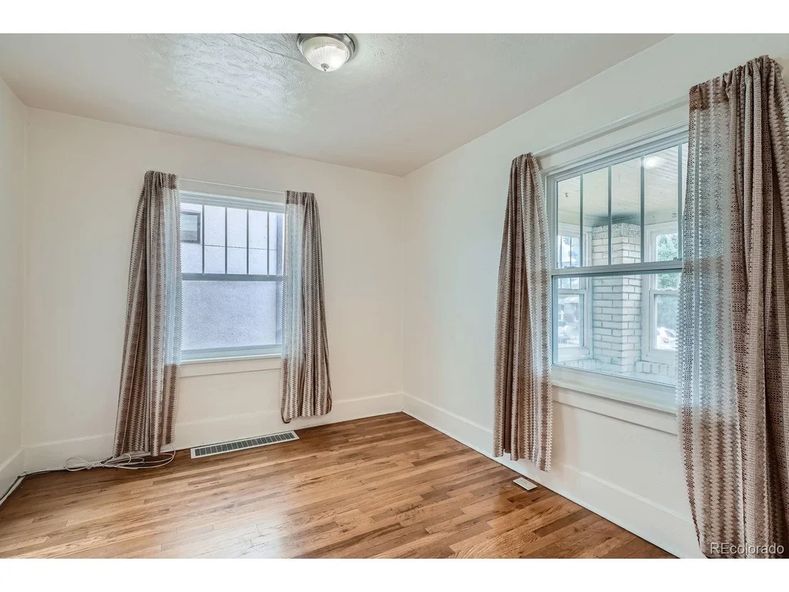 Photo of 3637 Lowell Blvd