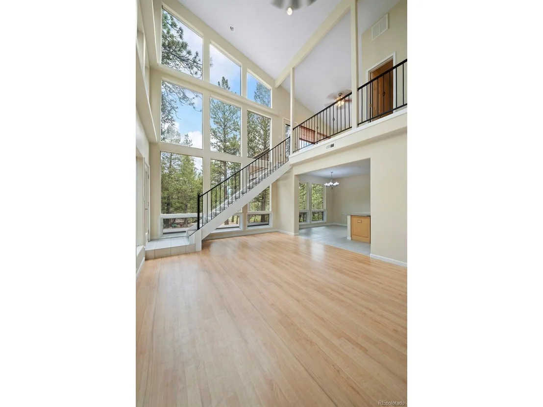 Photo of 72 Ridge Ln