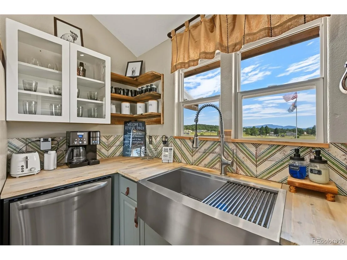 Photo of 801 County Road 27a