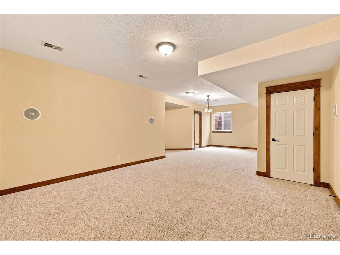 Photo of 3294 Ballentine Blvd