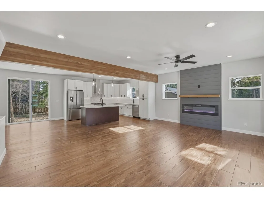 Photo of 920 Copper Dr