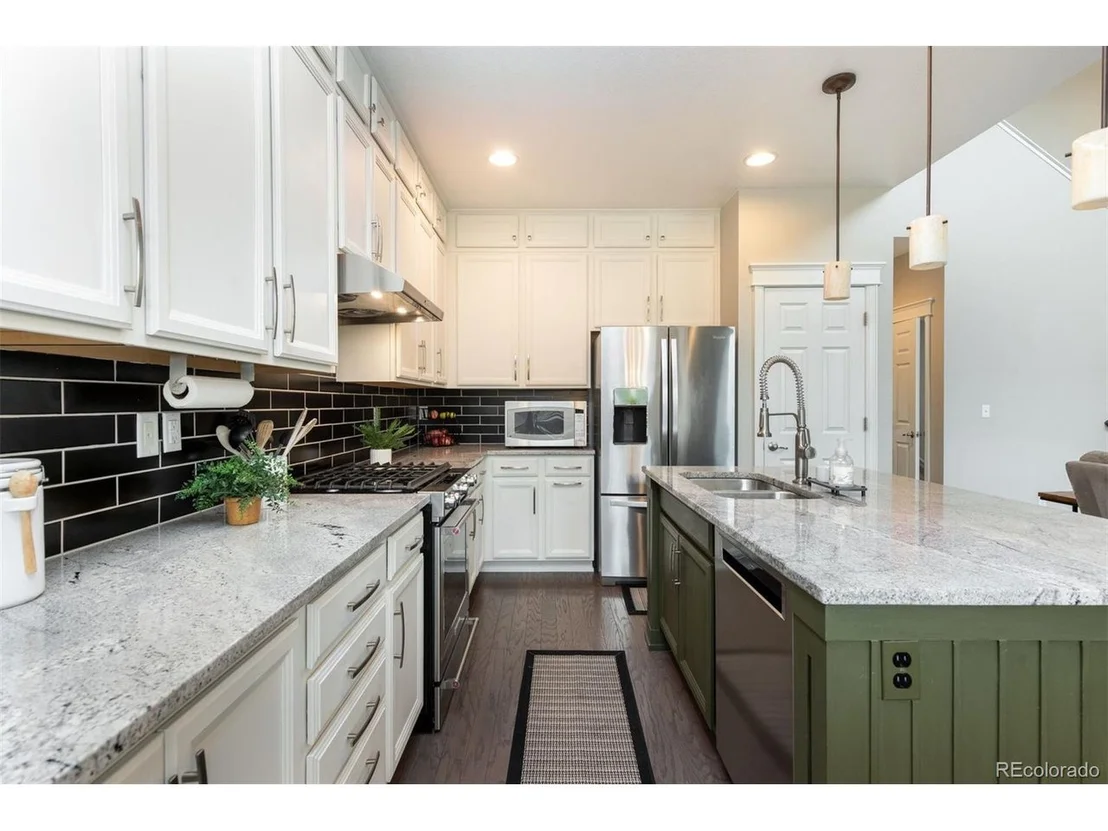 Photo of 1659 Bellflower Dr
