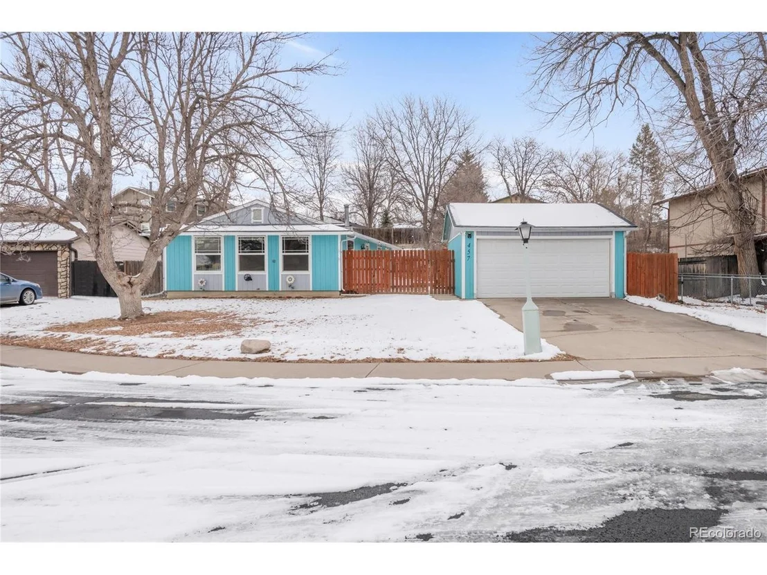 Photo of 457 Verdant Cir