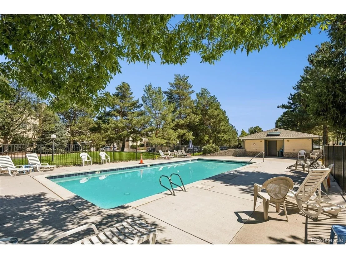 Photo of Unit D at 8787 Allison Dr