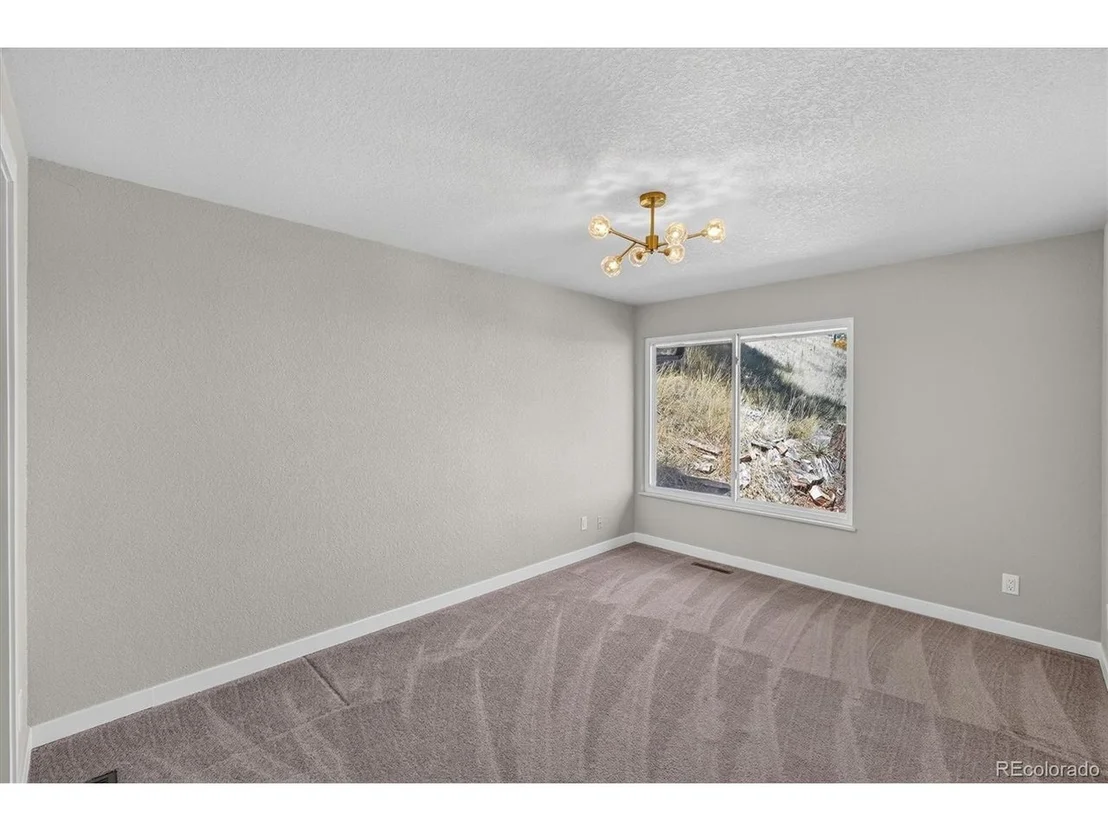 Photo of 6465 Red Hill Rd