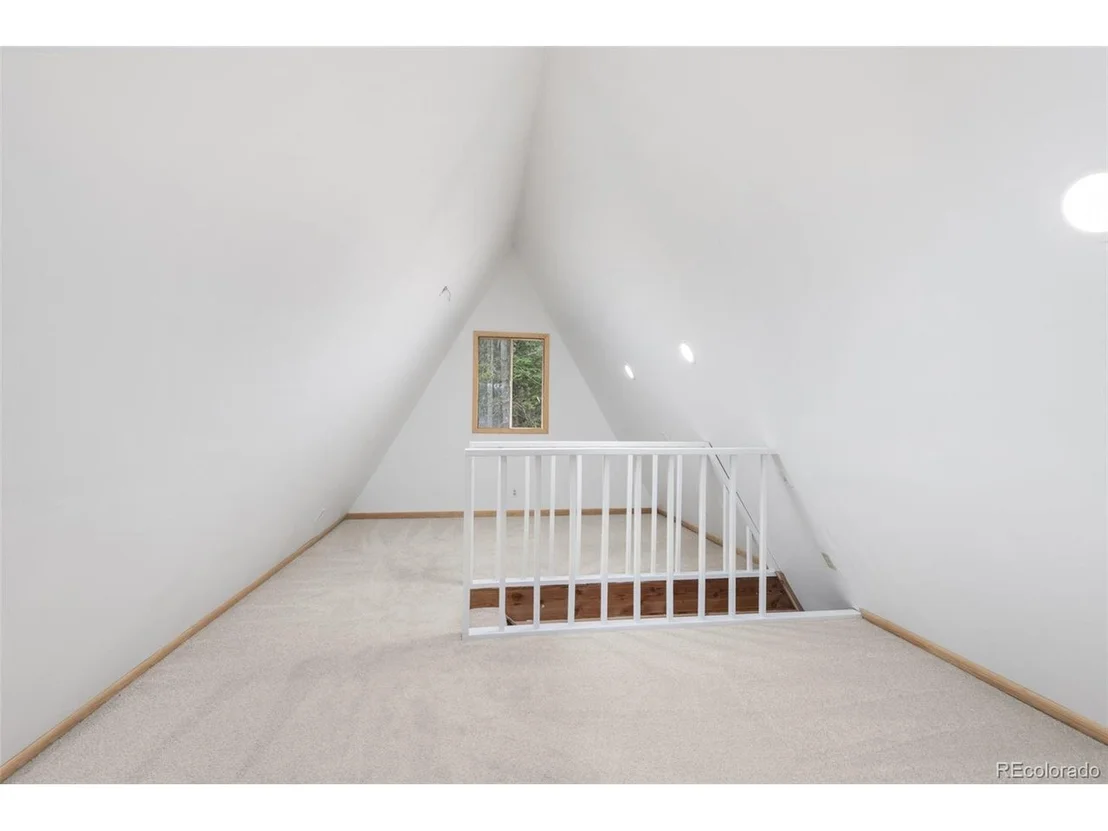 Photo of 2140 Sinton Rd