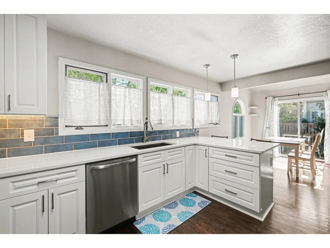 Photo of 1502 River Oak Dr