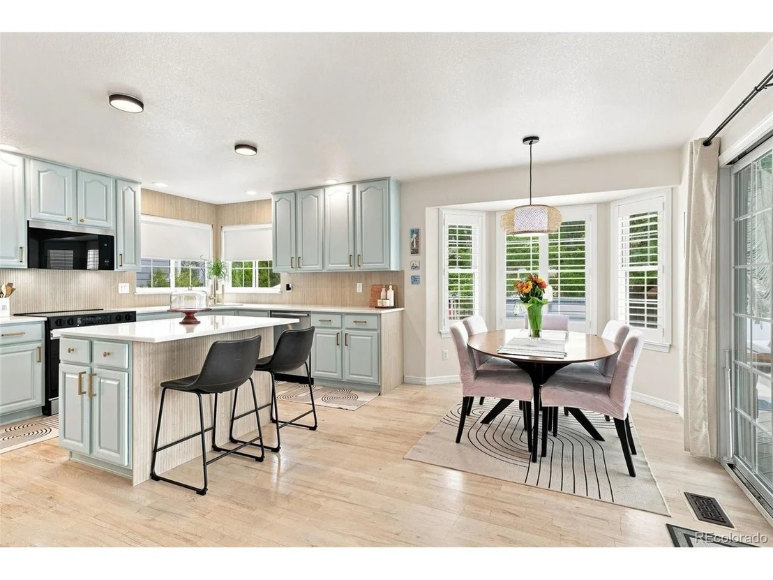 Photo of 10670 Singleleaf Ct