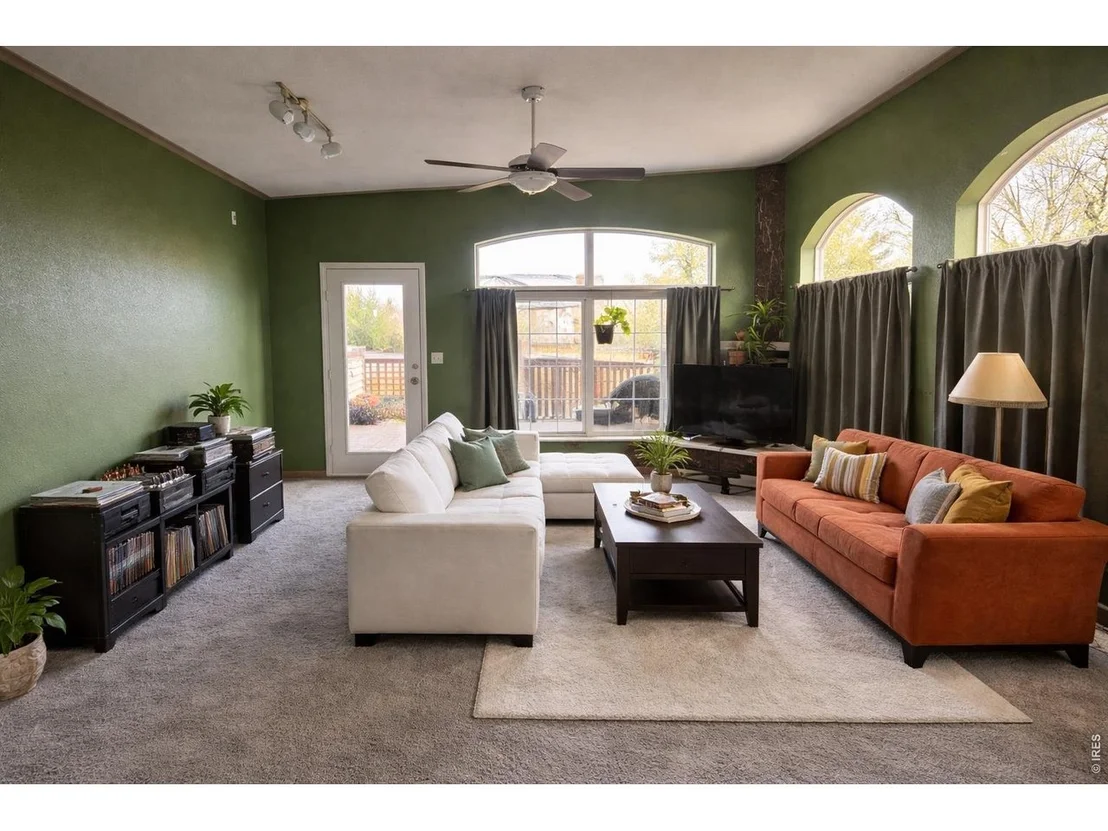 Photo of 5588 Pioneer Rd