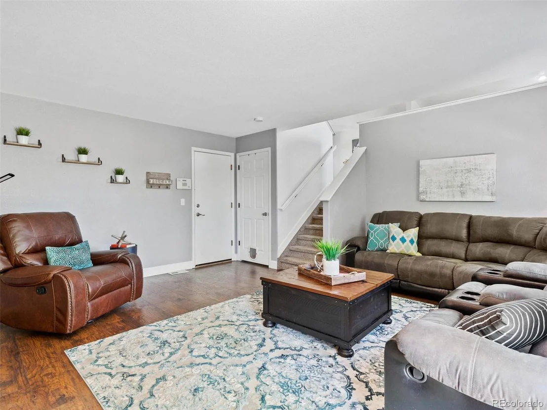 Photo of 1050 Quail Cir
