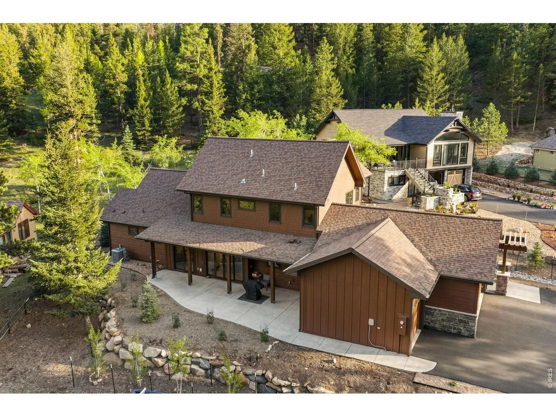 Photo of 2742 Ypsilon Cir