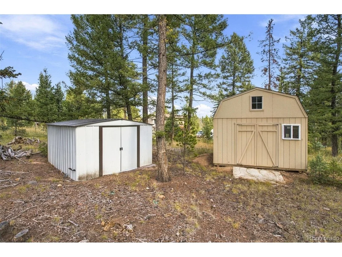 Photo of 27687 Pine Grove Trl