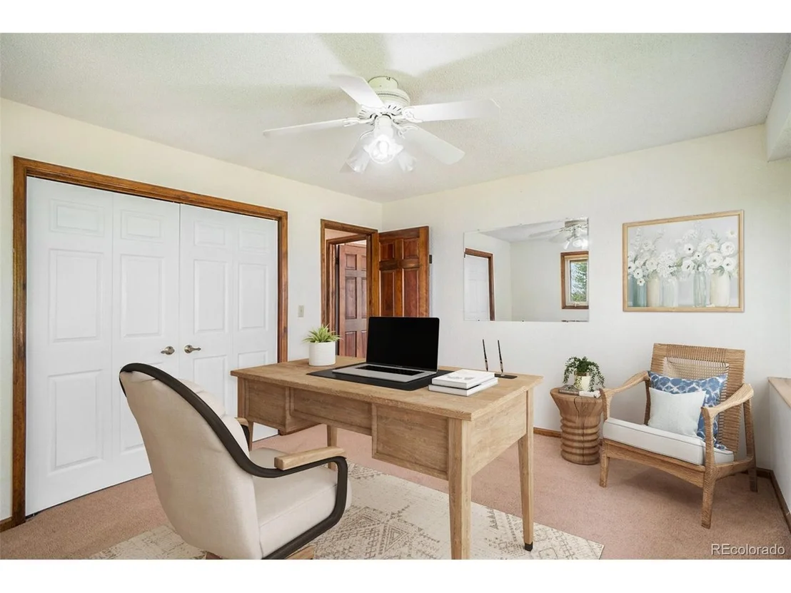 Photo of 2701 Pheasant Run