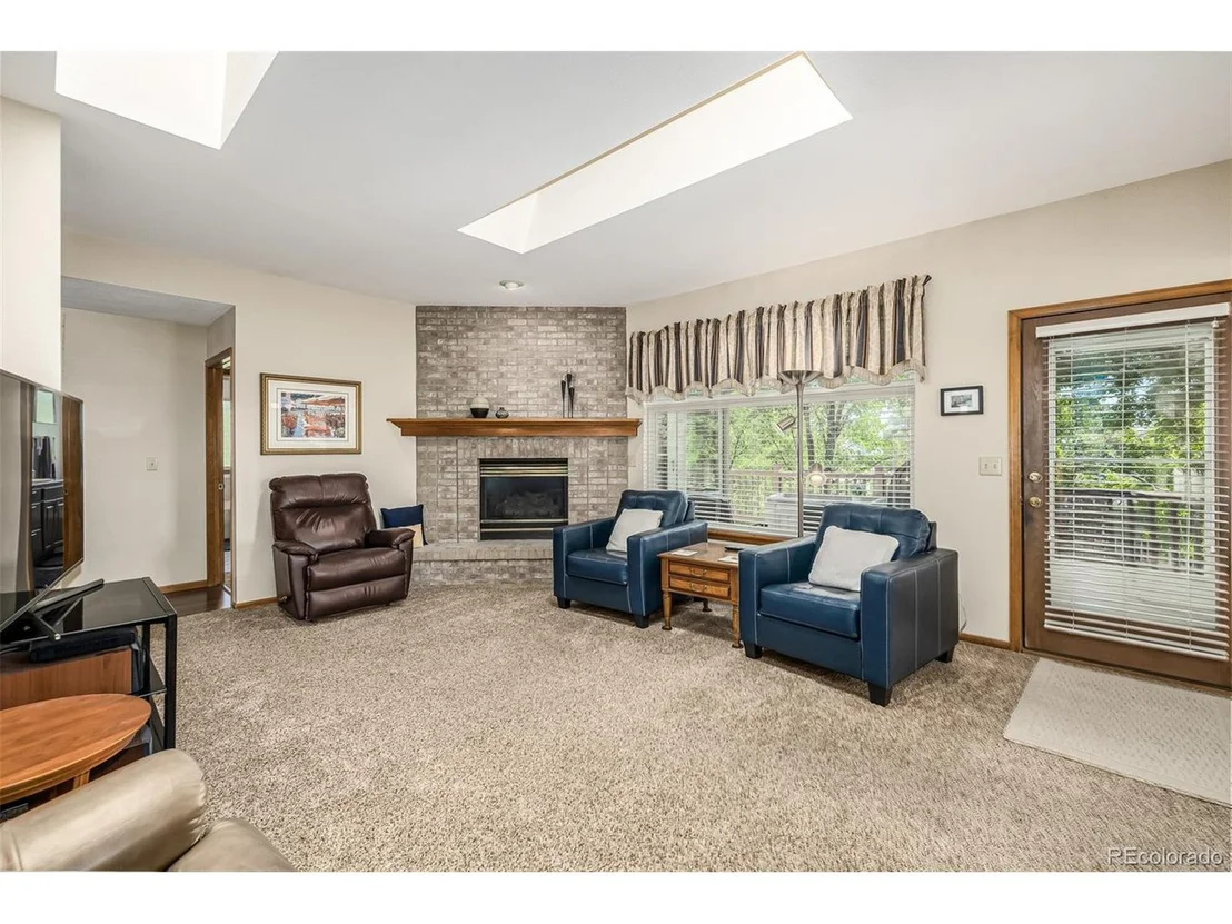 Photo of 6846 Otis St