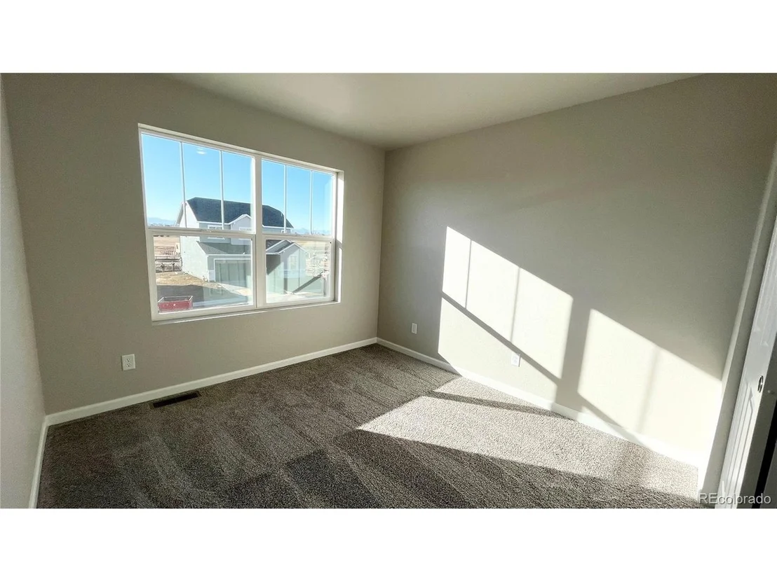 Photo of 16830 Mckay Dr