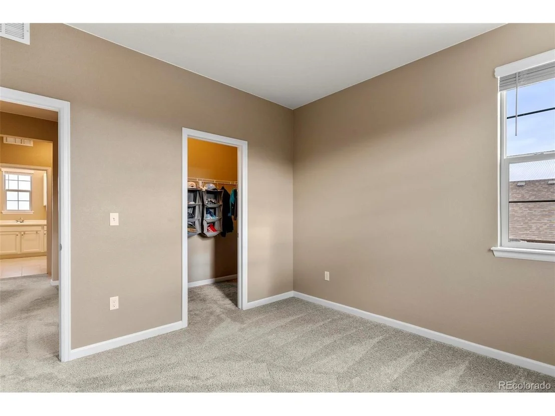 Photo of 13 Western Sky Cir