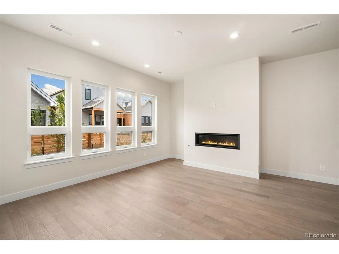 Photo of 1738 Beachside Dr