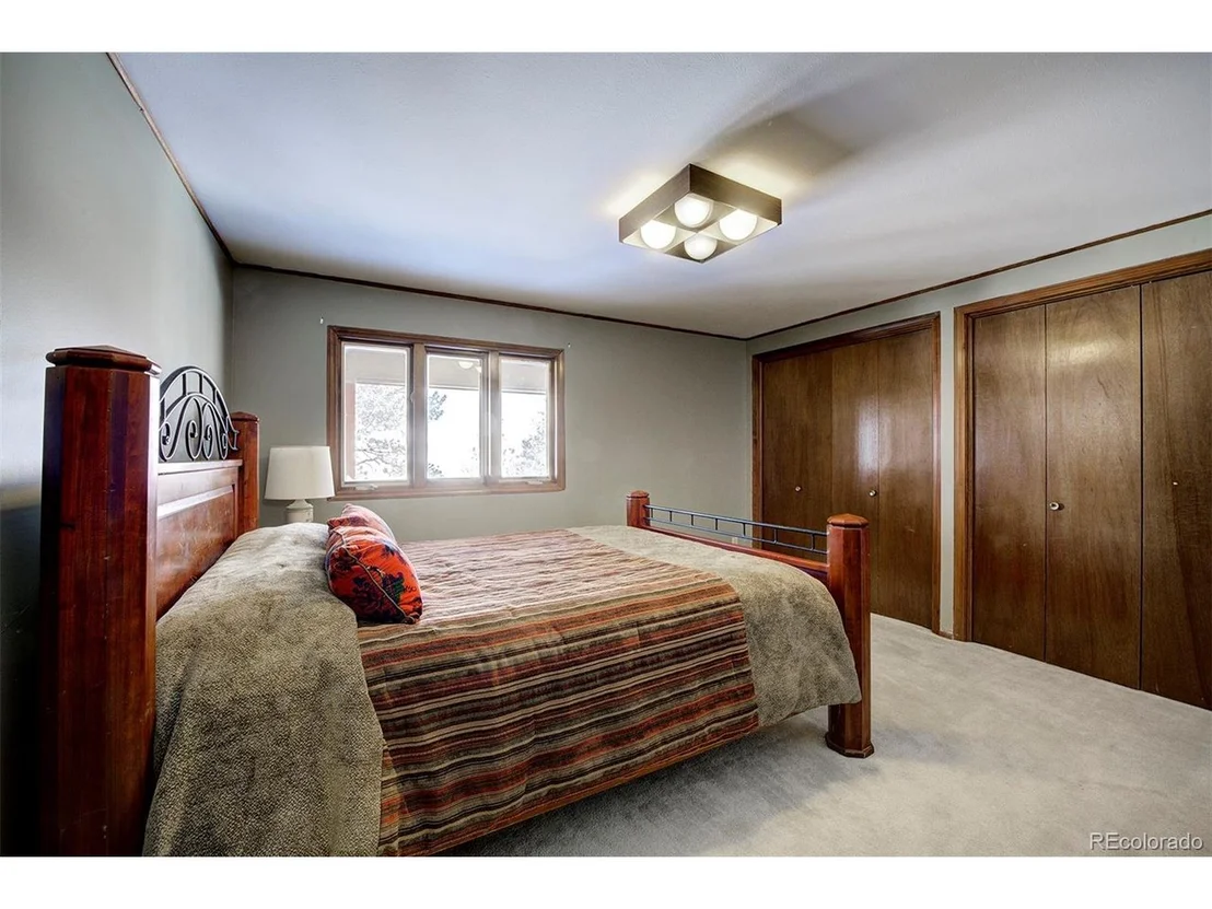 Photo of 2471 Pinehurst Dr