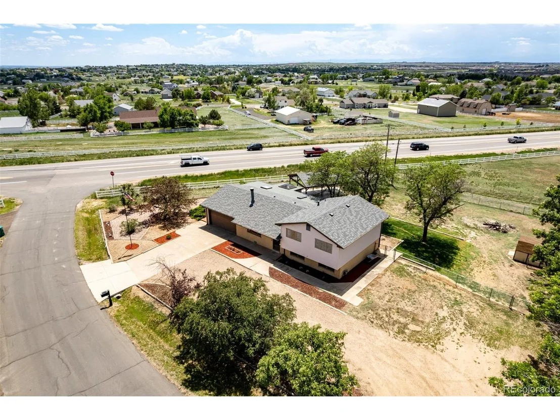 Photo of 16045 Lomand Cir