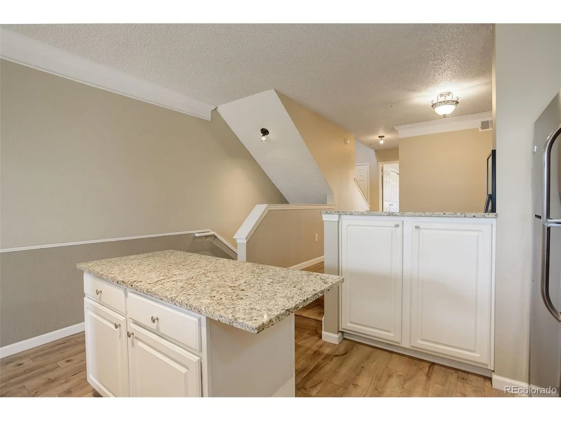 Photo of 2182 Eagle Ave