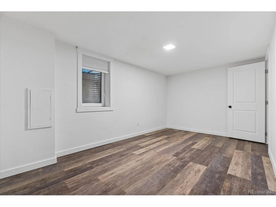 Photo of 215 Beryl Way