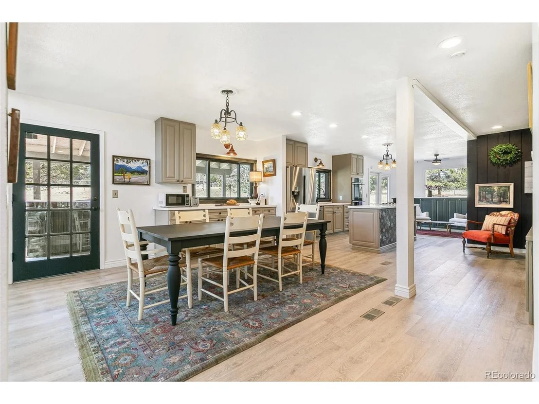 Photo of 1927 Sunset Cir