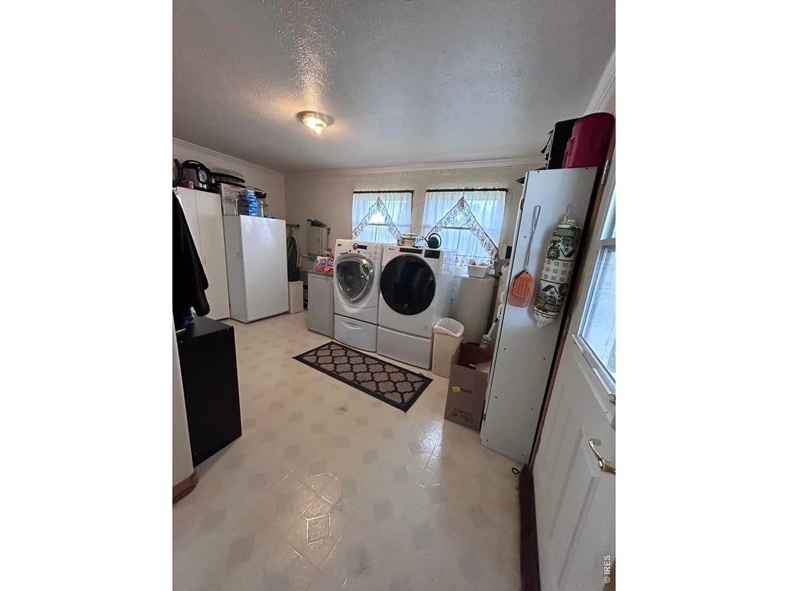 Photo of 717 3rd Ave