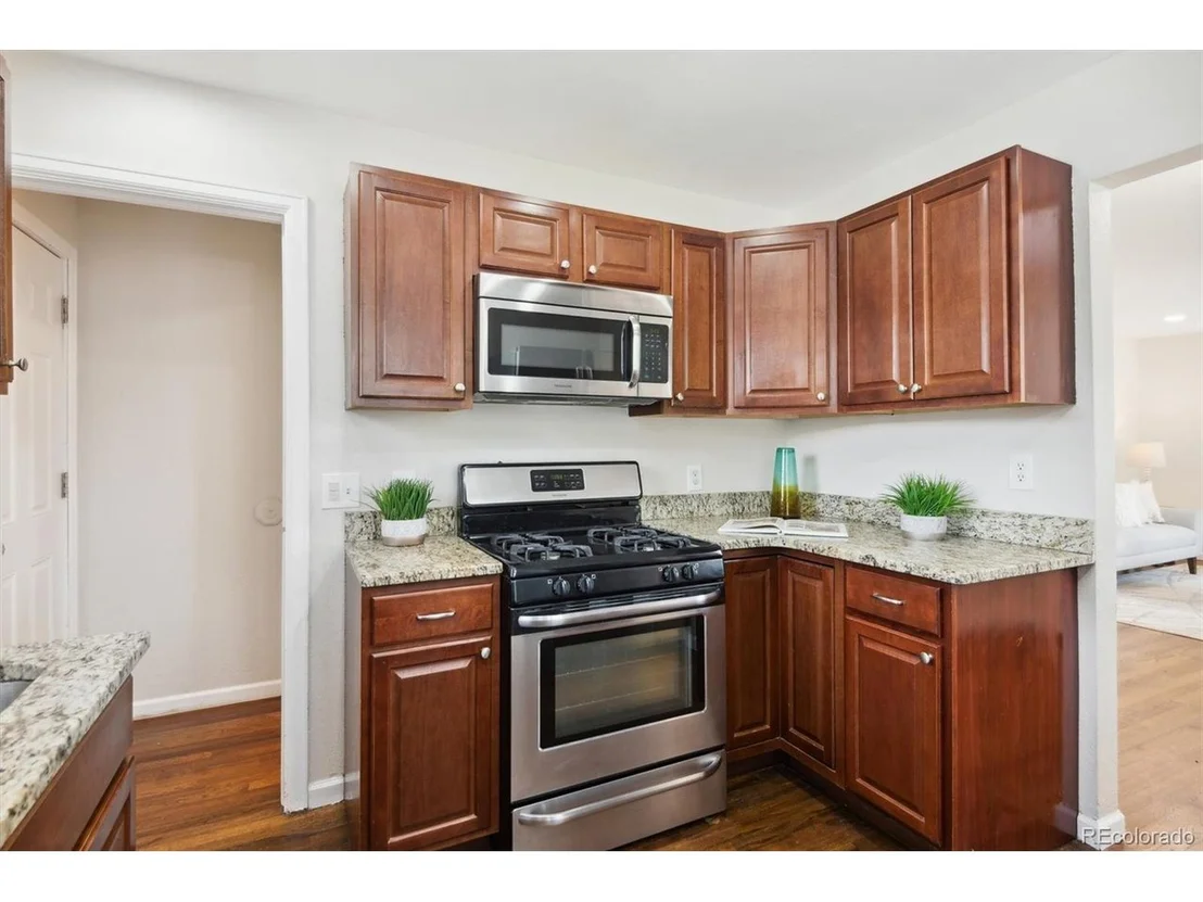 Photo of 1160 Wabash St