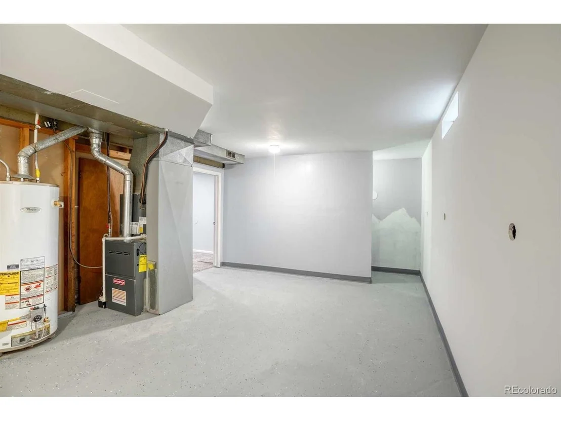 Photo of 131 Marigold Dr
