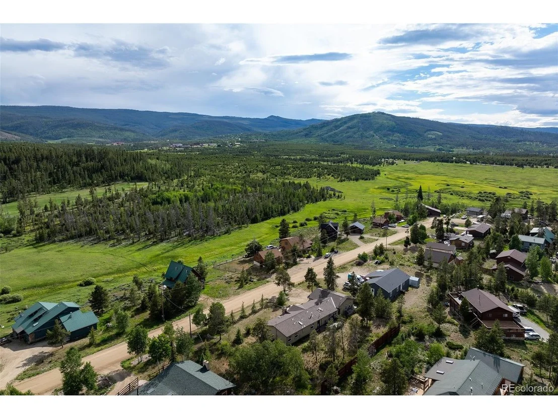Photo of 327 County Road 5212