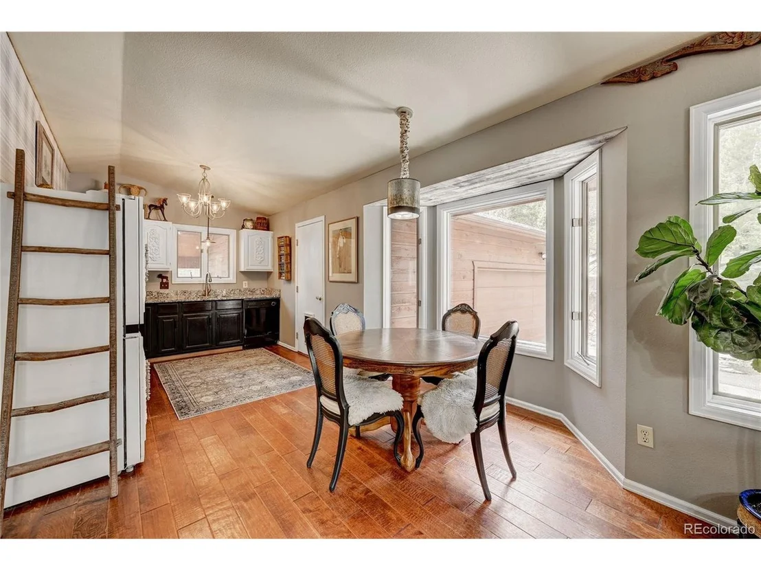 Photo of 11375 Pauls Dr