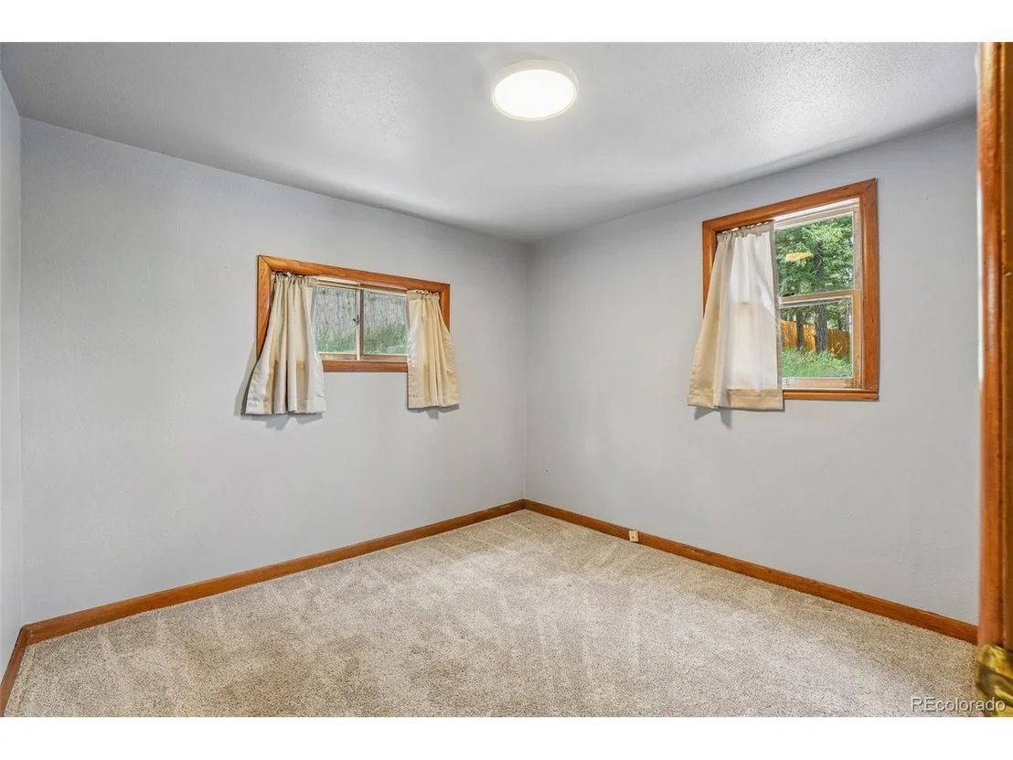 Photo of 29980 Fir Dr