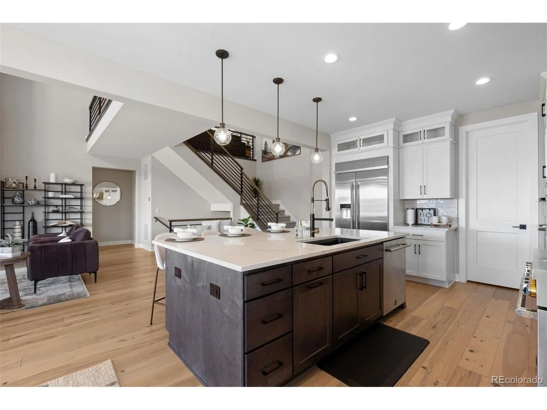 Photo of 5932 Los Olivas Pt