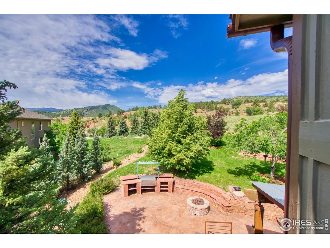 Photo of 385 Vasquez Ct