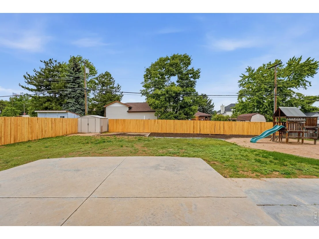Photo of 2525 50th Ave