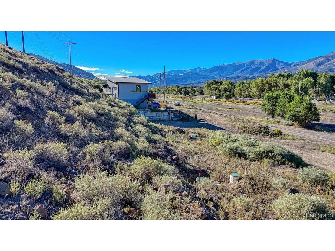Photo of 7 Hillside Dr