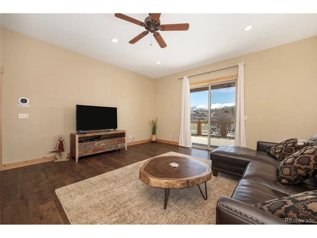 Photo of 205 Elk Ranch Rd