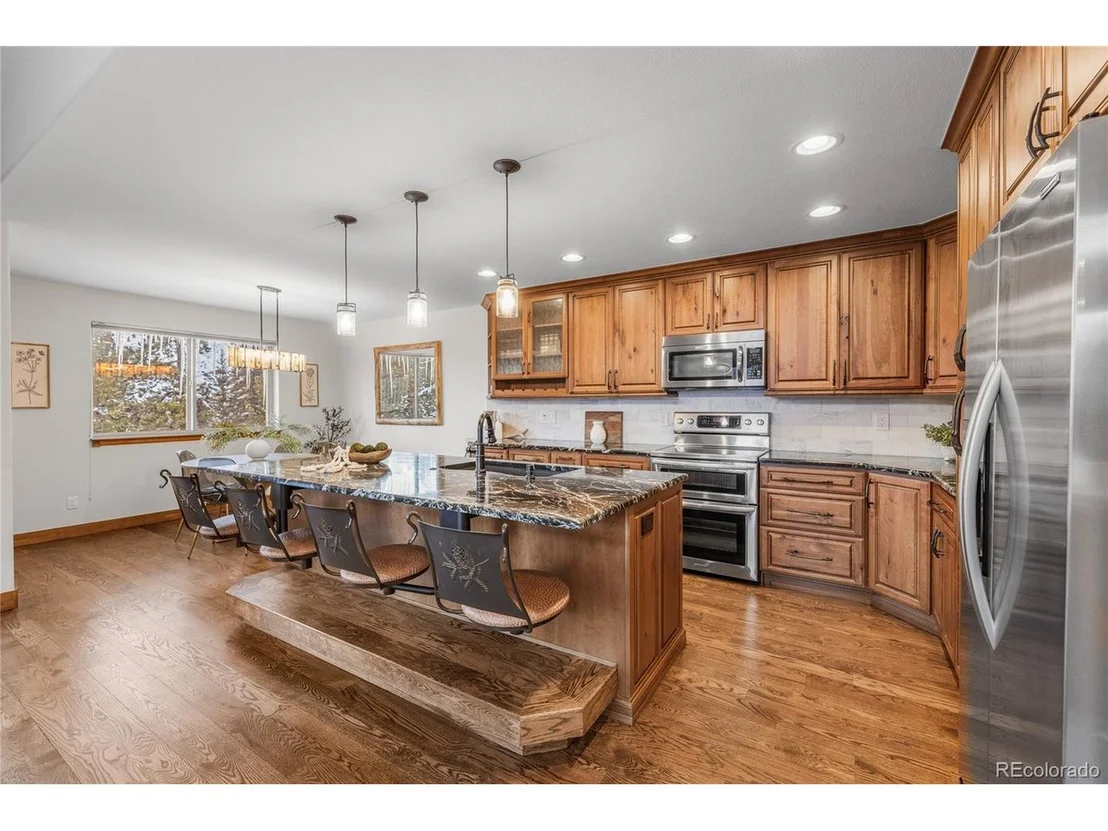 Photo of 83 Lookout Ridge Dr