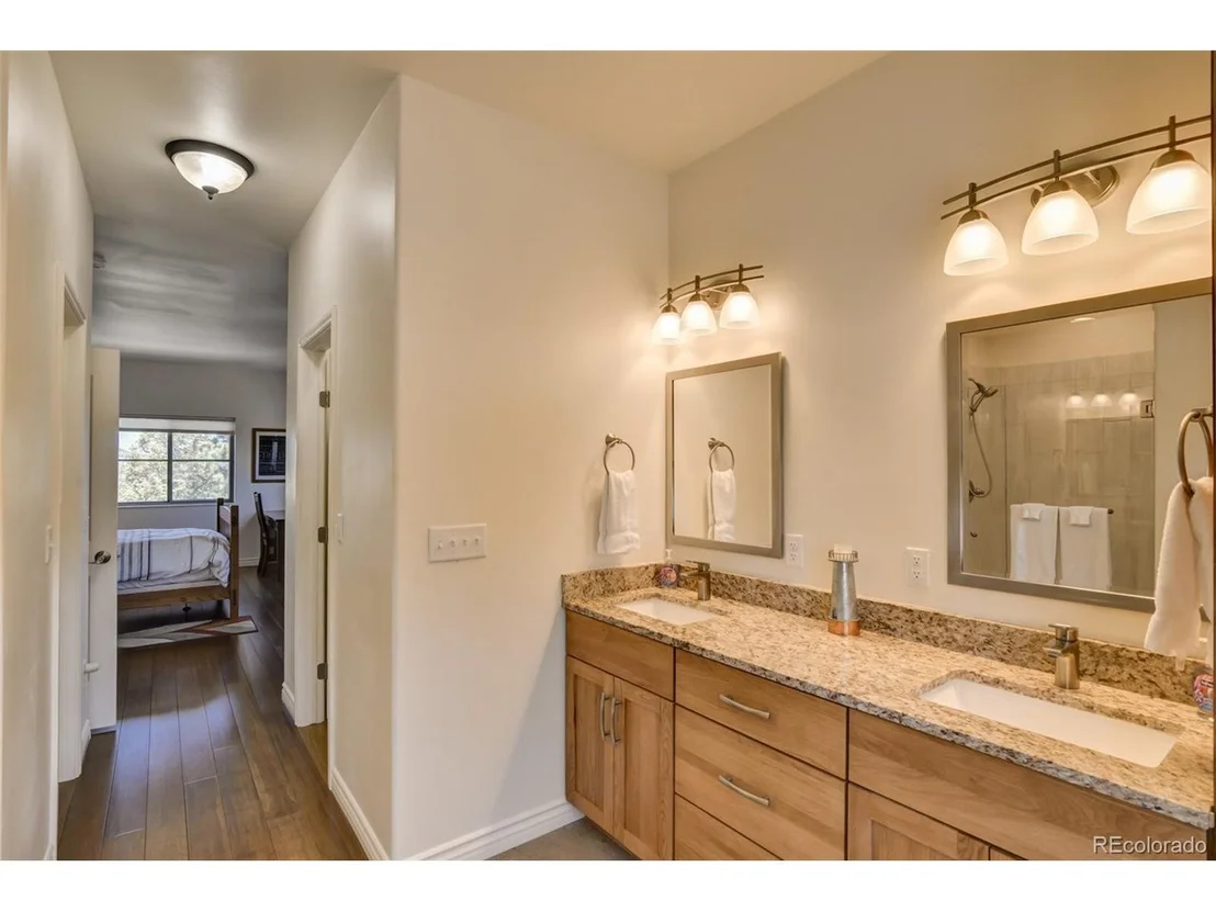 Photo of 3900 Singletree Rd