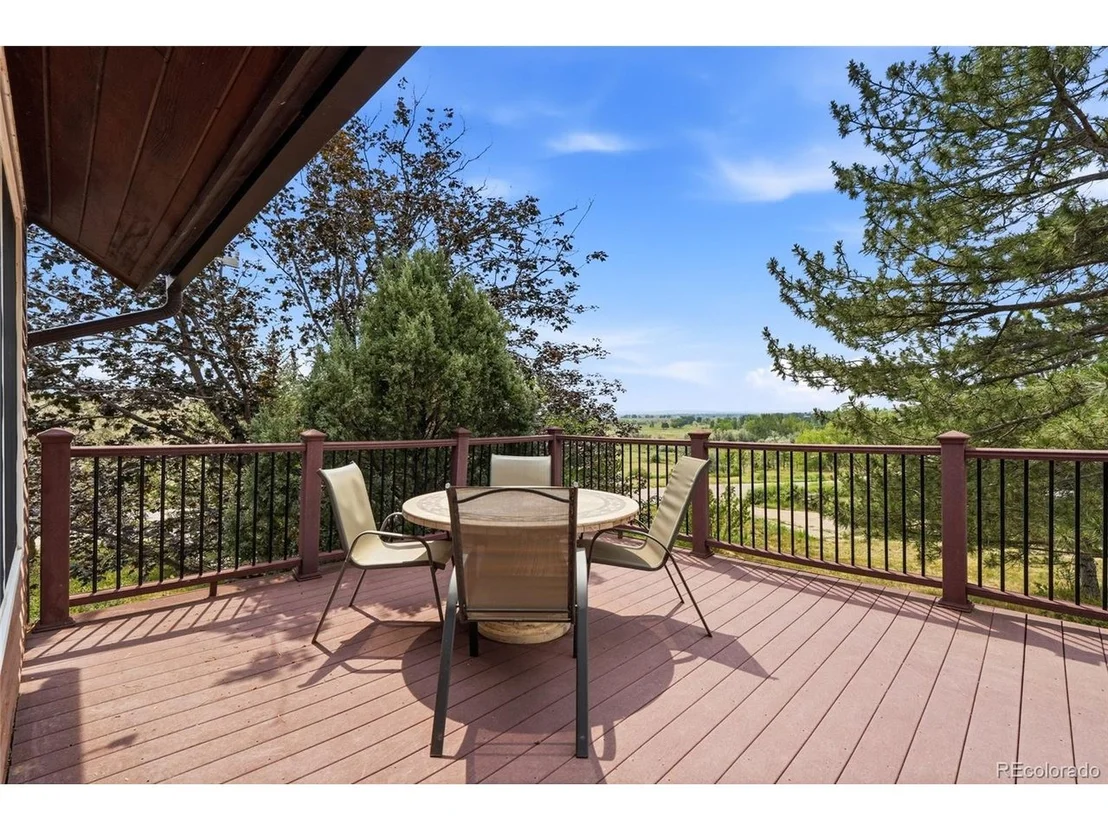 Photo of 6967 Fairways Dr