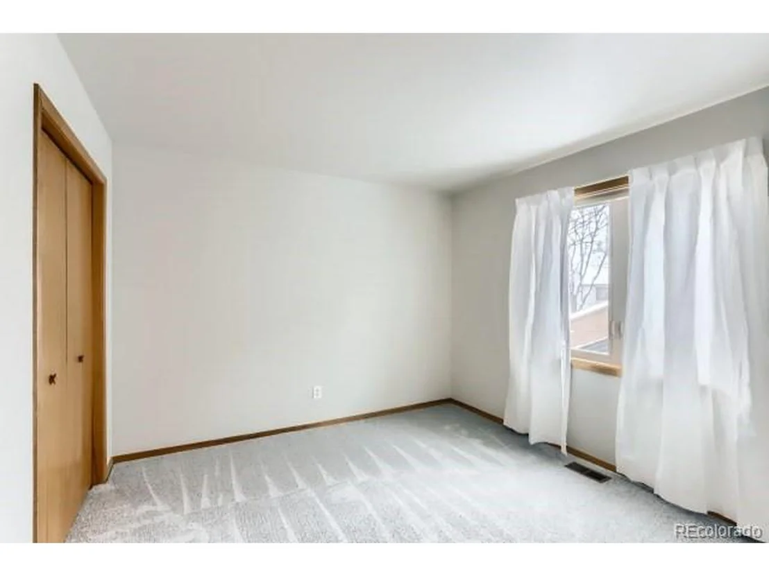 Photo of 3849 Birchwood Dr