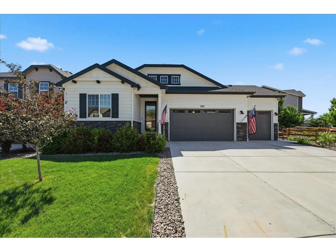 Photo of 997 Blue Bell Rd