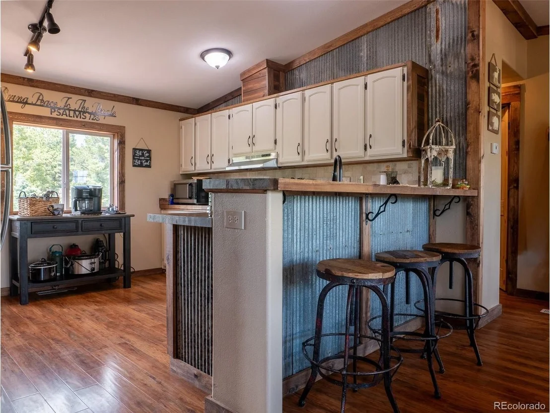 Photo of 54 Oak Dr