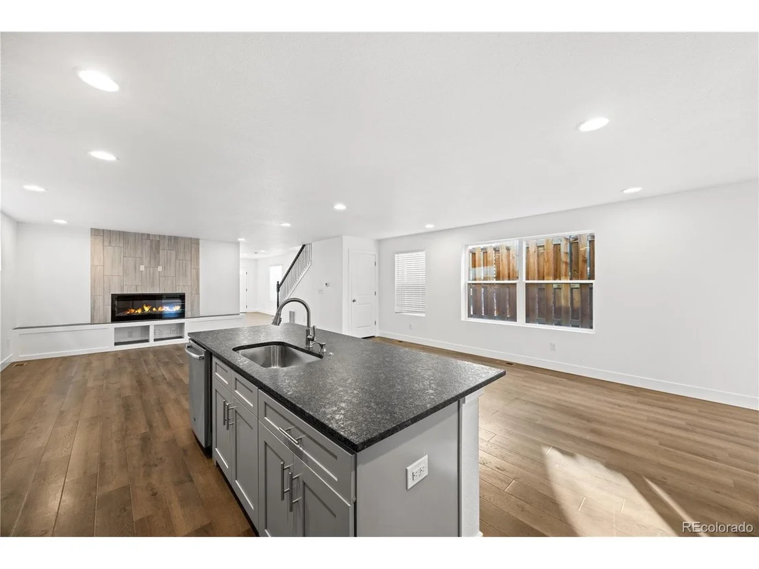 Photo of 3054 N Speer Blvd