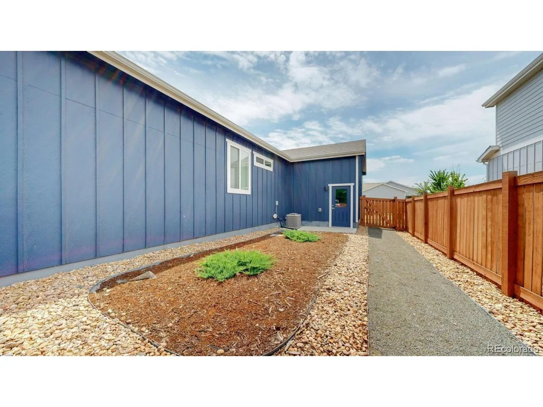 Photo of 606 Remuda Rd
